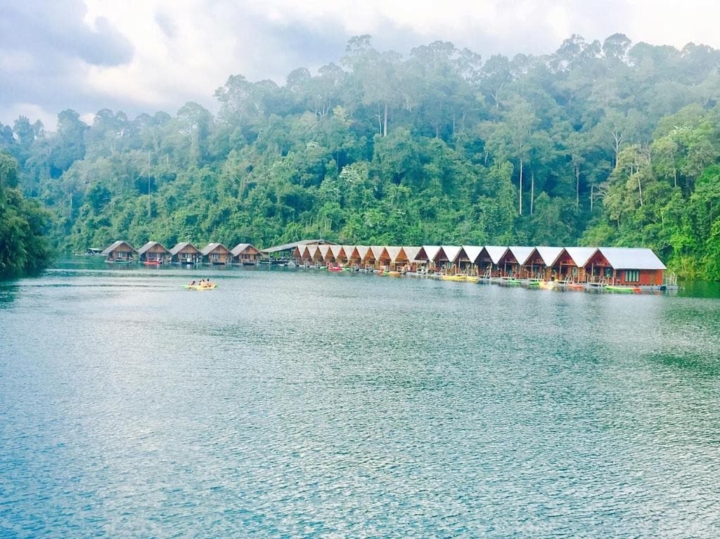 Bungalows flottants de Keeree Thara